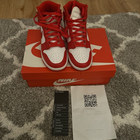 Champion red dunk highs men’s (6.5) women(8) From Goat !!!GREAT CONDITION!! - Picture 2 of 5